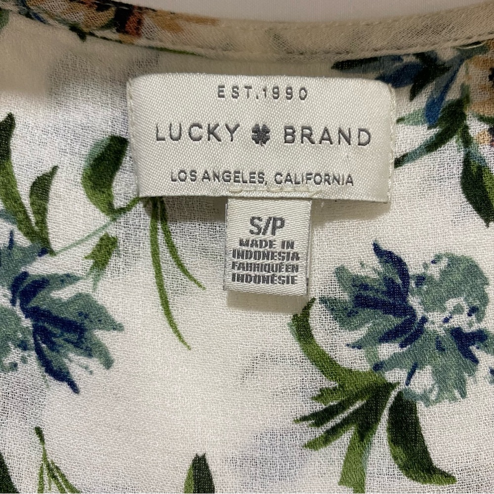 Lucky Brand Women’s Tank Top Floral V-Neck Cream Blue Sleeveless Size Small - Picture 13 of 16
